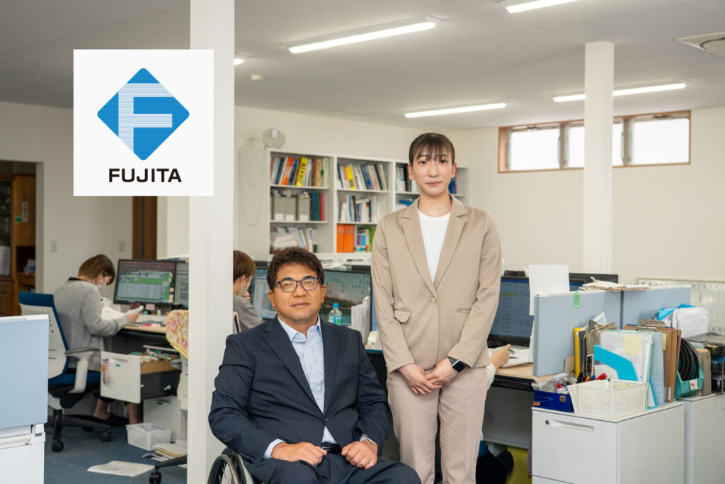 左から藤田常務取締役、山口氏