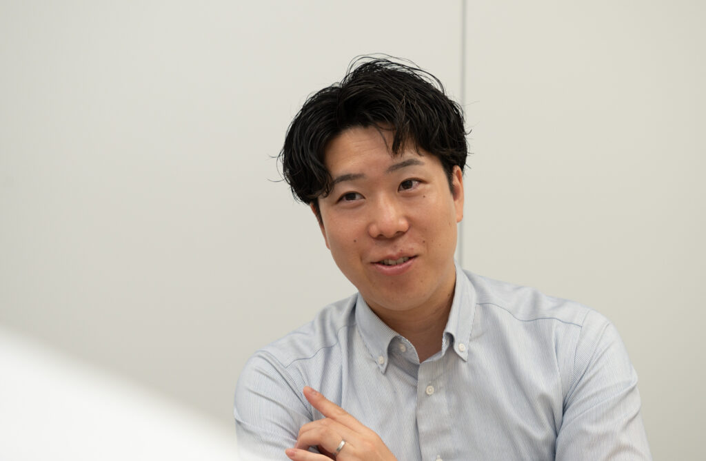 カタログのチェック時間を64%も削減
